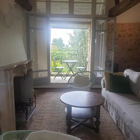 Charming In Les Forges (Deux-Sevres)